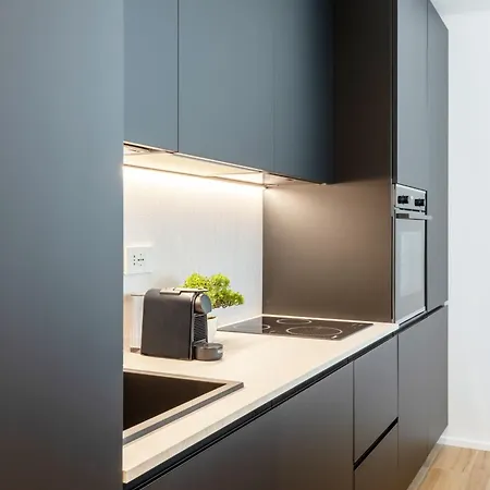 Apartment Luccoli17 - Elegant Escape With Wifi 1gbps, Elevator, Ac - Historical Center Genoa