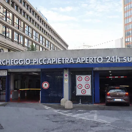 Luccoli17 - Elegant Escape With Wifi 1gbps, Elevator, Ac - Historical Center 아파트