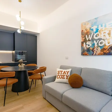 Luccoli17 - Elegant Escape With Wifi 1gbps, Elevator, Ac - Historical Center Генуя